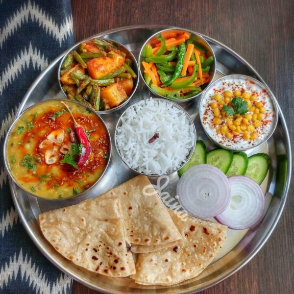 🥗 Veg Thali (Regular)