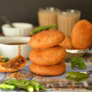 🧅 Pyaz Kachori
